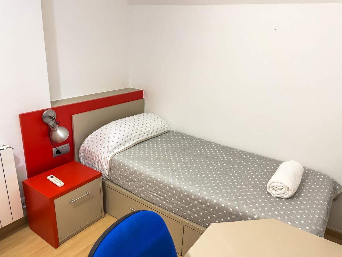 Leevin Student Barcelona Apartamento Exterior foto