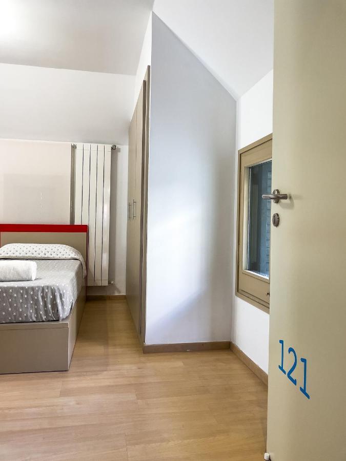 Leevin Student Barcelona Apartamento Exterior foto
